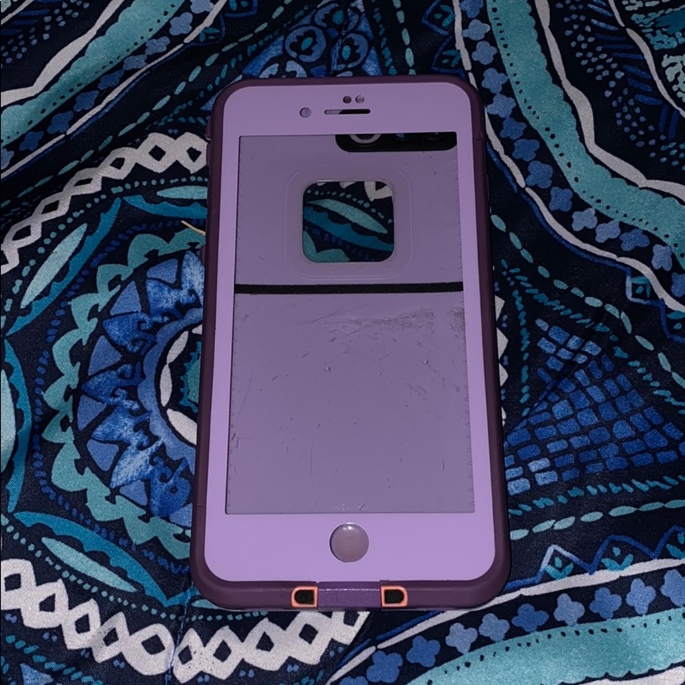 iPhone 7/8 plus life proof case